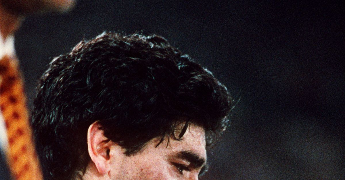 Maradona pudo haber mejorado con un diurético antes de morir, afirma médico en el juicio
