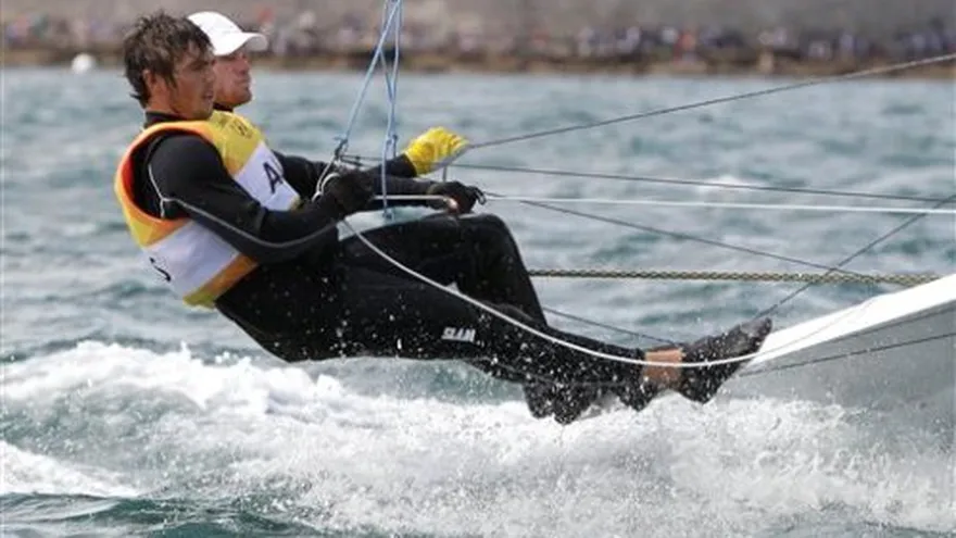 Australia se lleva el oro de la regata 49