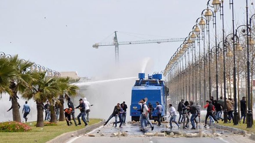 Dos muertos por enfrentamientos en Marruecos