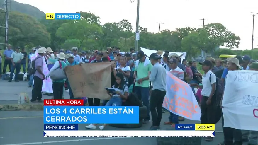 Moradores de varias comunidades de Coclé protestan