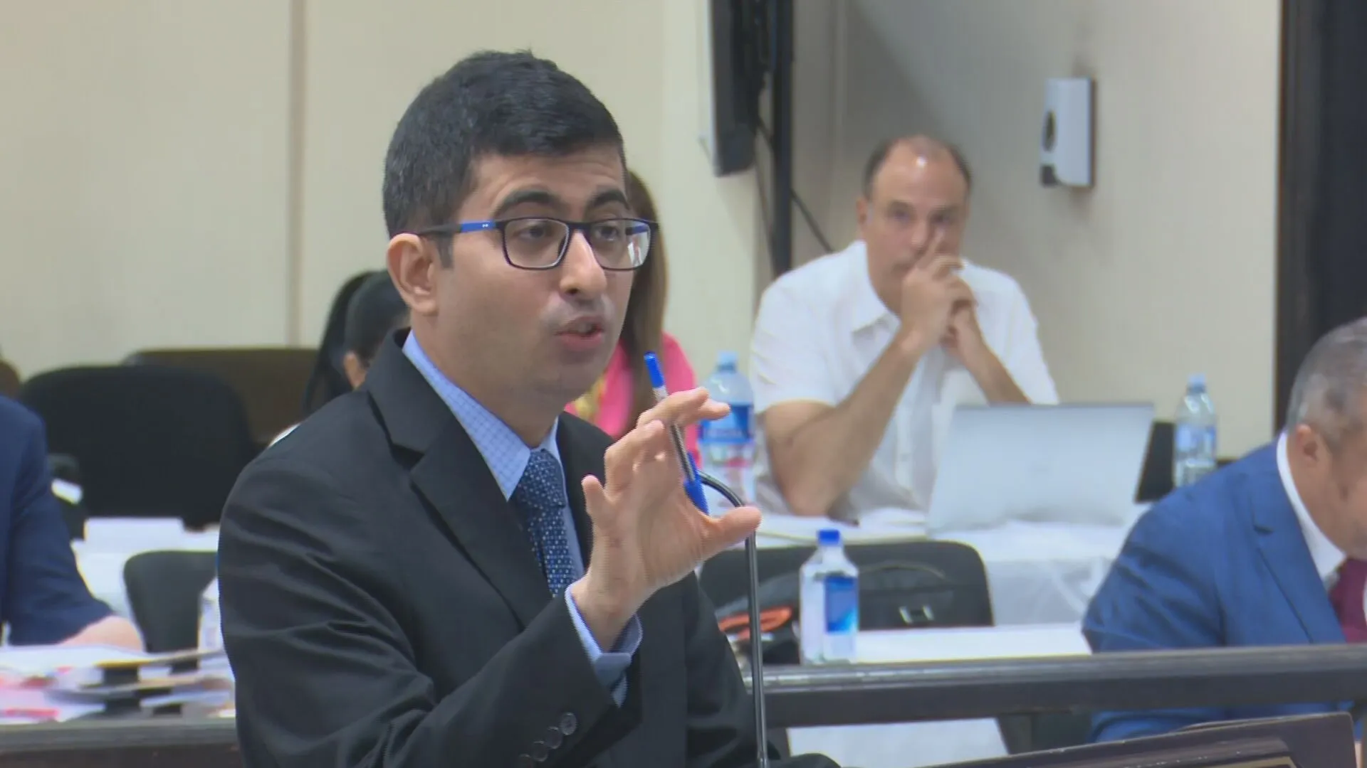 Fiscal Mahmad Daud Hasan.