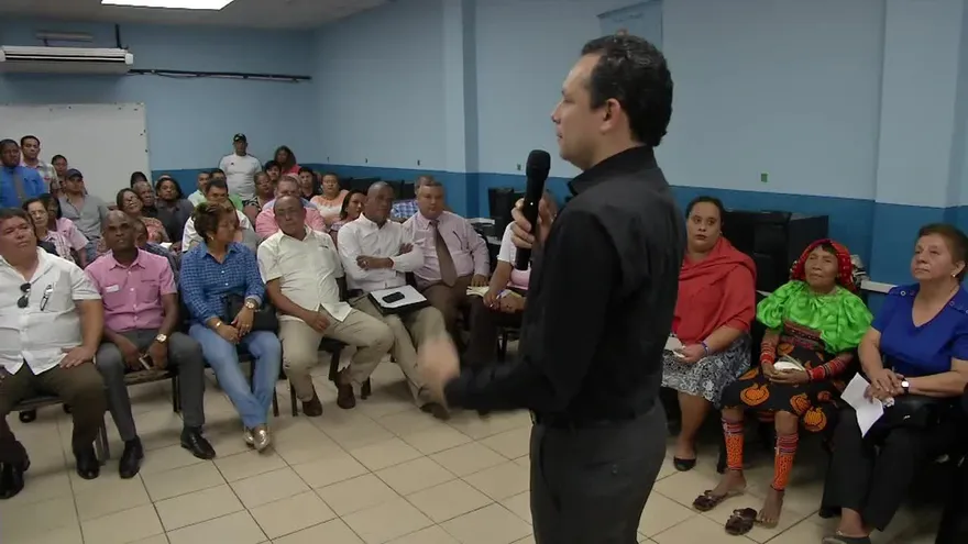 Expertos de la UTP explican las razones para derribar escuela Rep. De Venezuela