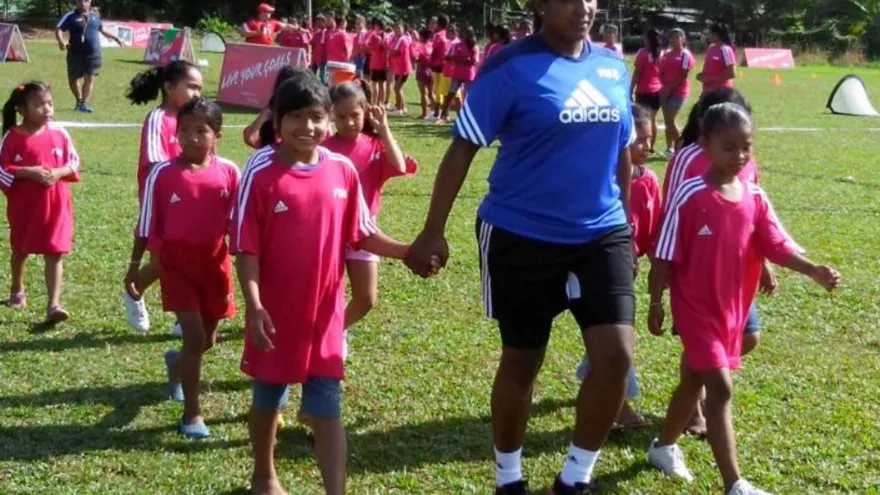 Niñas bocatoreñas vivieron sus metas con Live Your Goals de FIFA