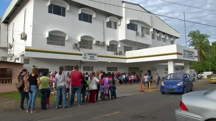 Las personas con influenza no deben acudir a lugares públicos