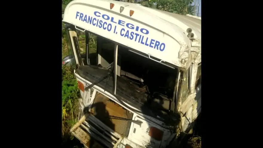 Educadores sufren accidente durante traslado a Darién