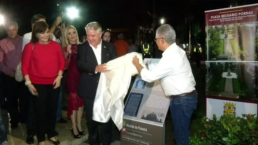 La plaza Porras reabre con concierto de Omar Alfanno