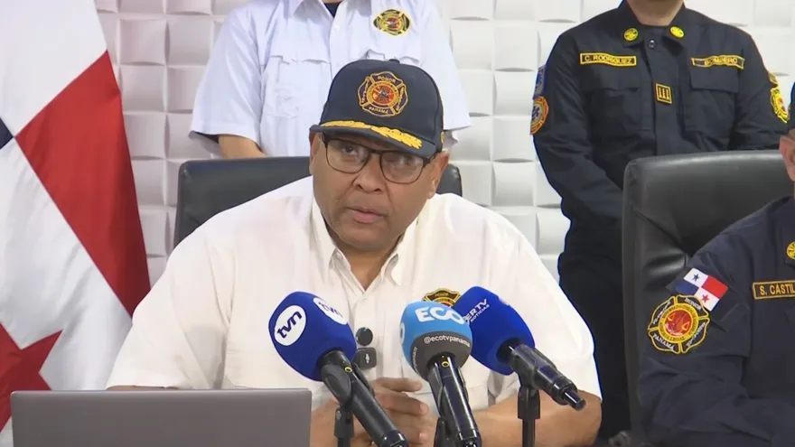 Víctor Álvarez, director general del Cuerpo de Bomberos