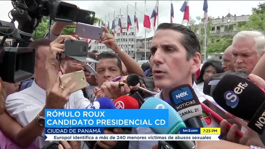 Gremios médicos cuestionan propuesta presentada por Roux