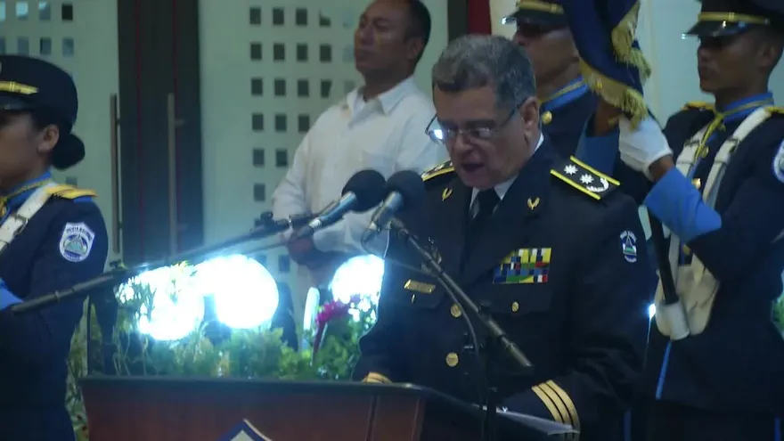 Ortega entrega mando de Policía de Nicaragua a su consuegro