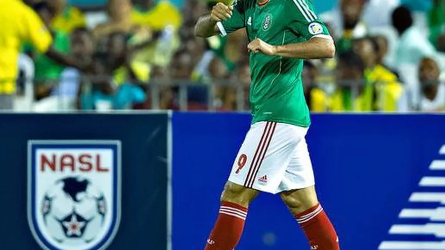 México vence a Jamaica y toma aire en Hexagonal