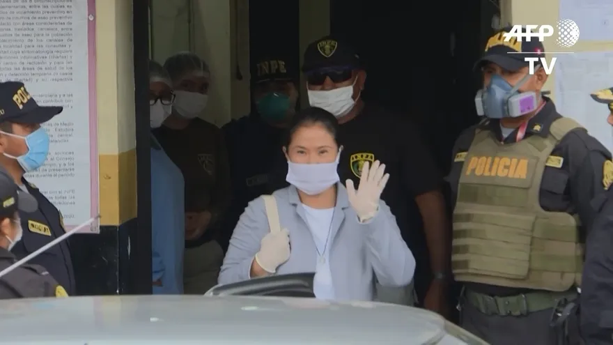 Excarcelan a líder opositora peruana Keiko Fujimori tras tres meses de prisión