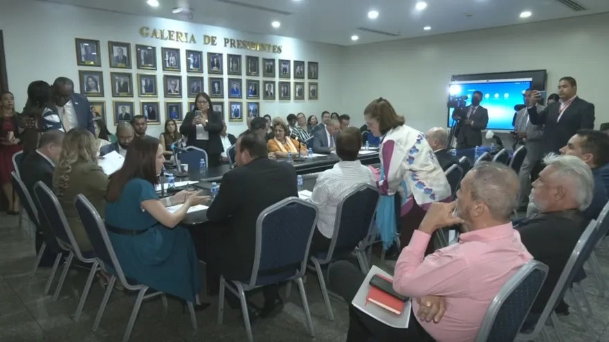 Analizan veto presidencial del proyecto de ley  que amplía descuentos para jubilados