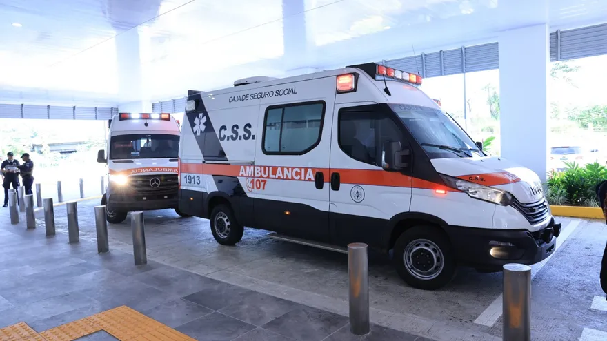 Ambulancias de la Caja de Seguro Social (CSS).