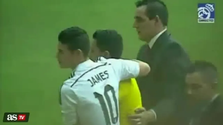 Los aficionados que se lanzaron por James en el Bernab