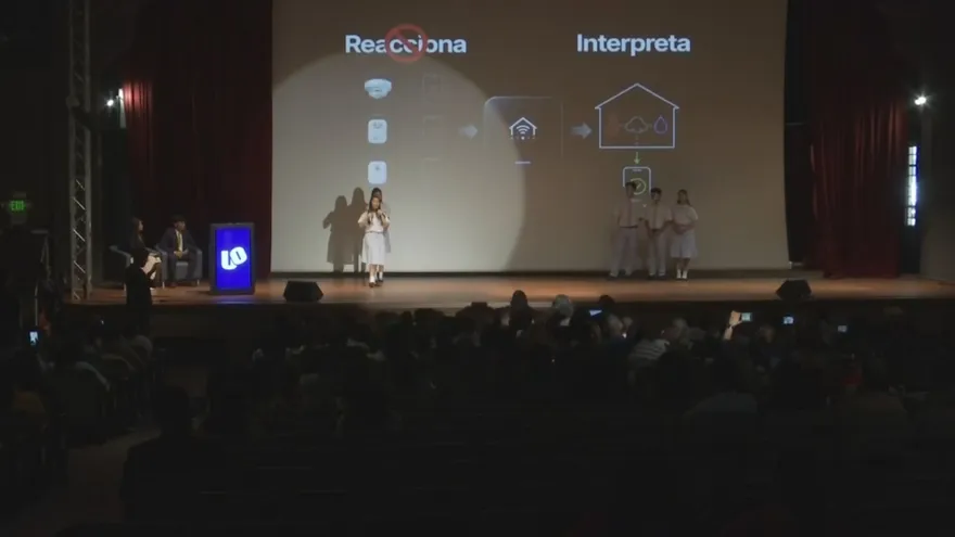 Colegio La Salle gana la Liga CEO de comunicación, emprendimiento y oratoria