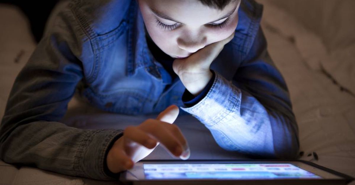 Uso excesivo de pantallas impulsa aumento de la obesidad infantil en Panamá