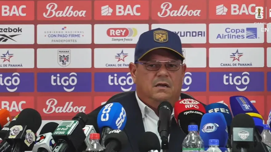Panama FA leaves door open for coach Thomas Christiansen's continuity