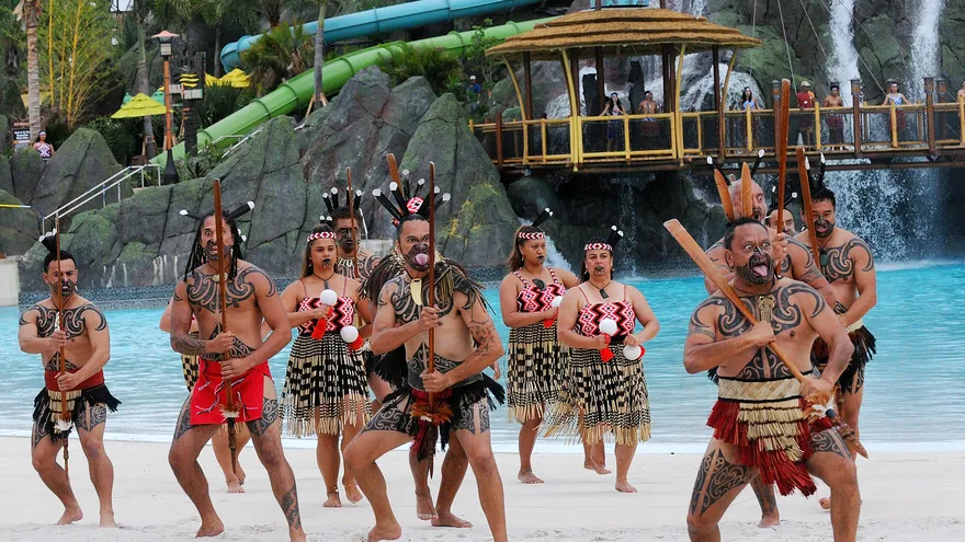 Show de apertura del nuevo parque acuático "Volcano Bay" de Universal Resort en Orlando, Florida, Estados Unidos