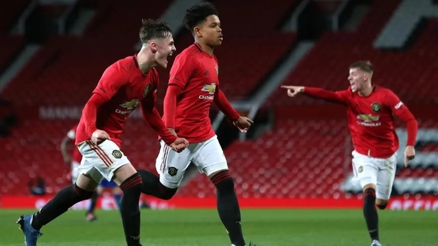 Manchester United considera improbable los fichajes astronómicos