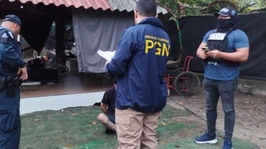 Personal del Ministerio Público y la Policía Nacional en la operación Nómada
