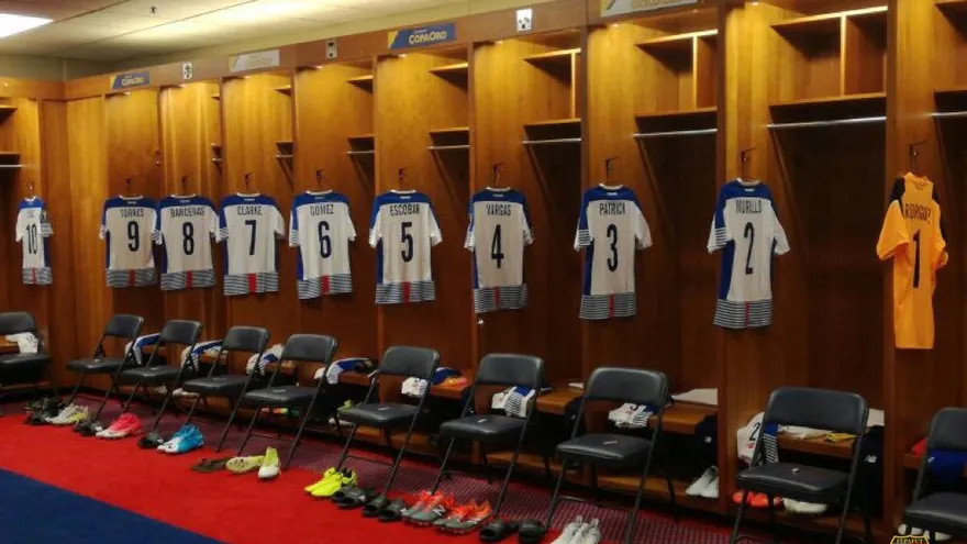 Camerino de la Selección de Panamá, listo en el Nissan Stadium