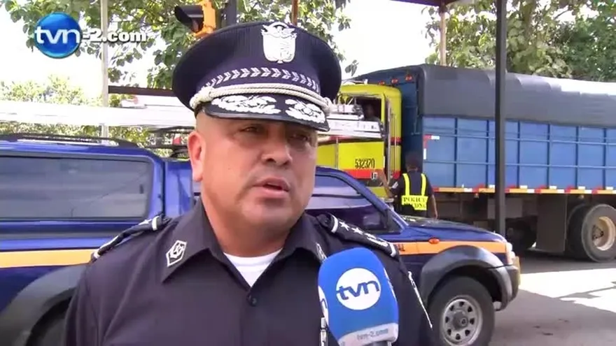 Encuentran enterrados 220 kilos de droga