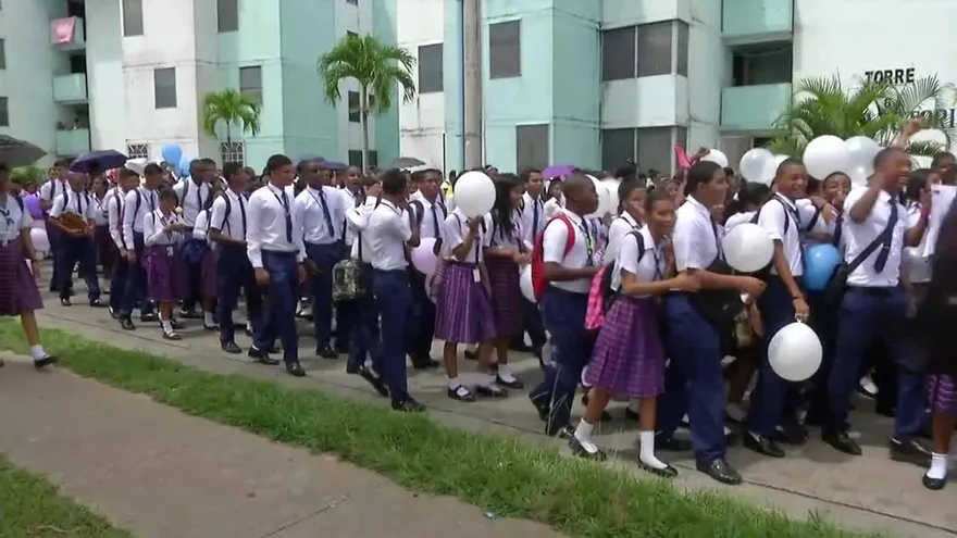 Noticiero MD 15 de mayo del 2017 - Bloque 4