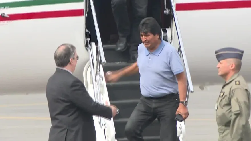 Gobierno de Fernández recibe y dará refugio a Evo Morales en Argentina