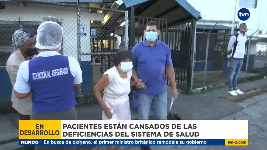 Asegurados madrugan para obtener citas en la CSS