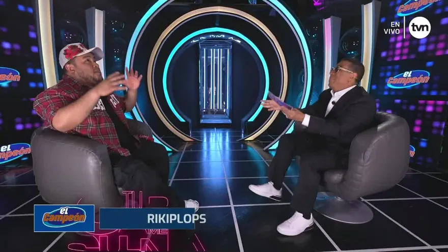 Rikiplops despertó y soltó los gallos como Tito Nieves trayendo salsa de la pesada