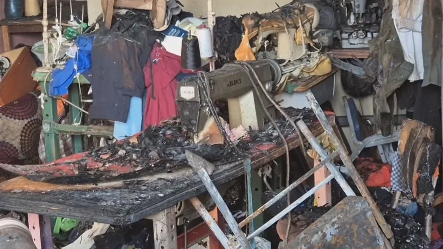 Investigan incendio en sastrería de calle Quinta en David