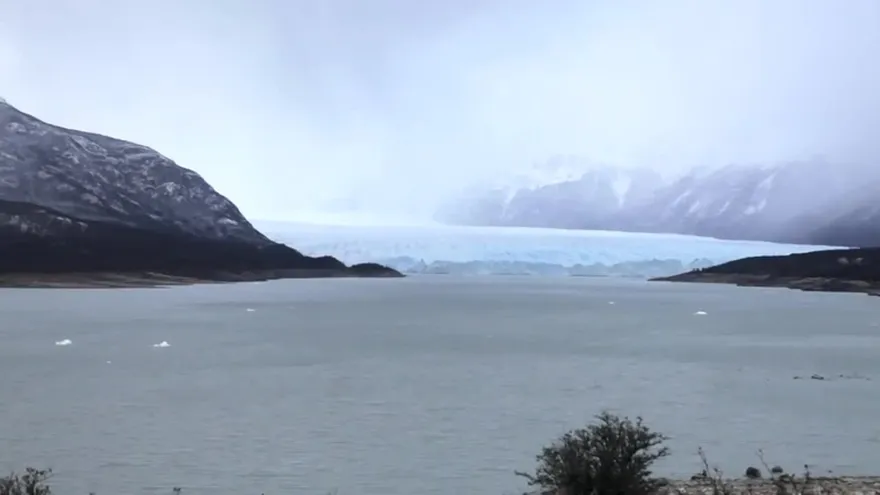 Iceberg wakeboard en la Patagonia