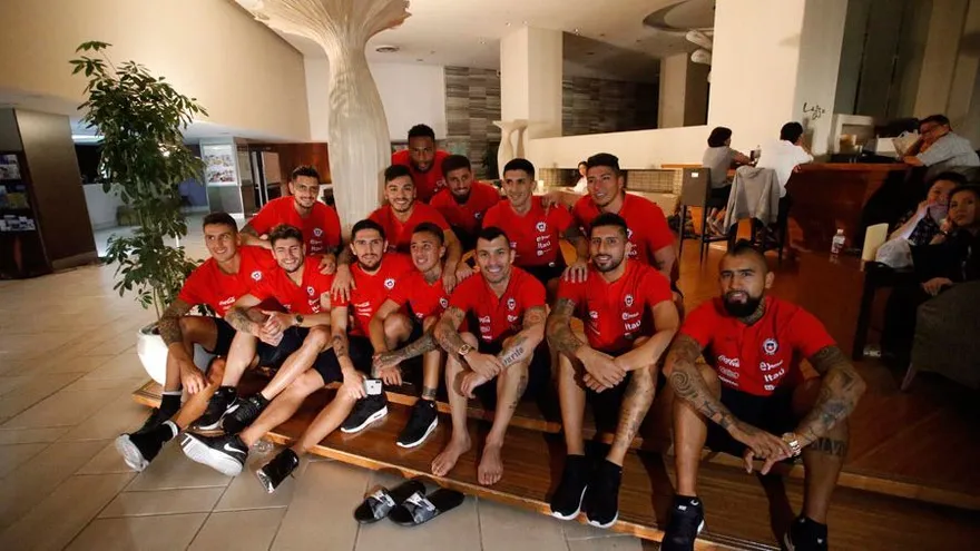 Selección de Chile busca forma de salir de Sapporo tras terremoto | Agencias