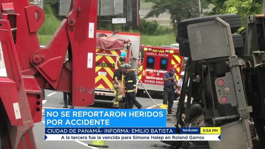 Tránsito sobre el Puente de las Américas se vio afectado por vuelco de camión