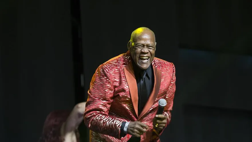 El merenguero Johnny Ventura.