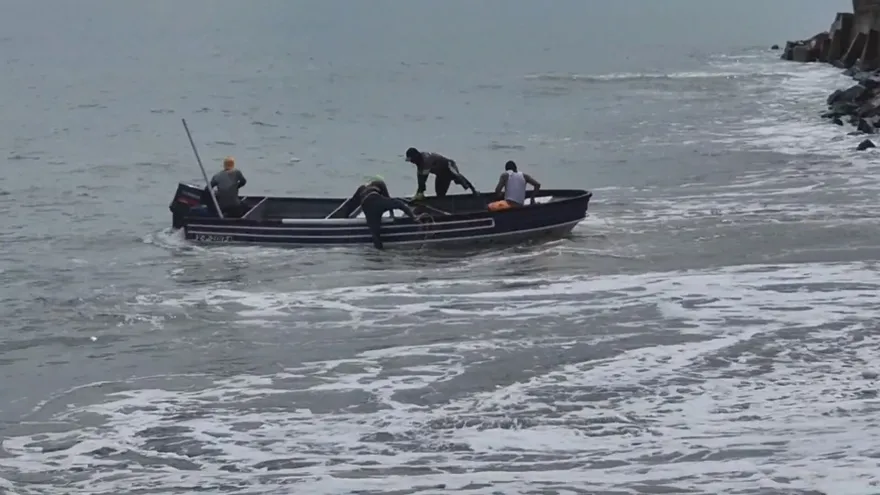 Pescador muere tras ser alcanzado por un rayo en Coclé