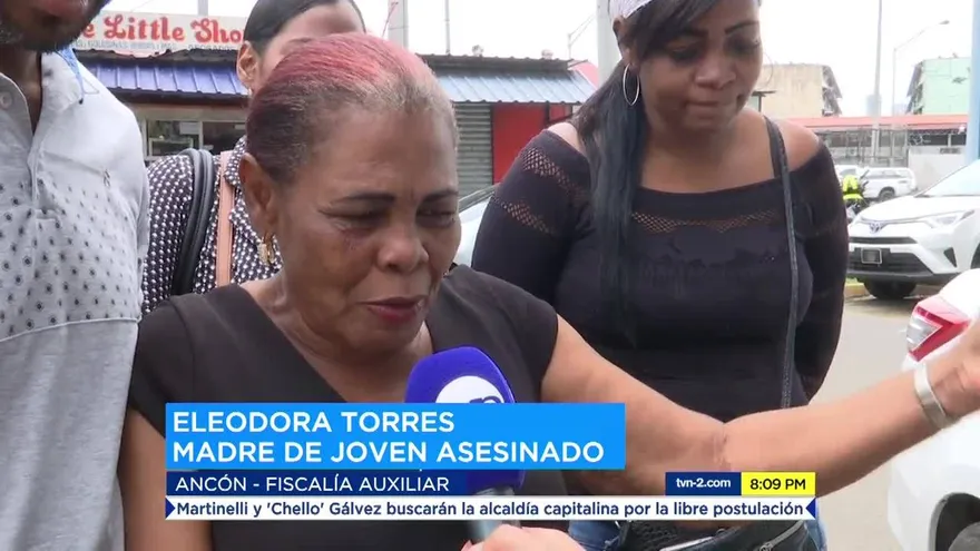 Mujer mata a su expareja de varias puñaladas