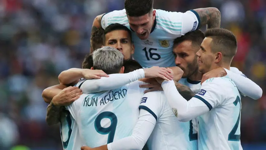 Argentina gana tercer puesto y Messi la segunda expulsión de su carrera
