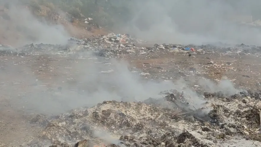 Vertedero de Las Tablas vuelve a incendiarse en medio de denuncias por abandono de trabajos de saneamiento
