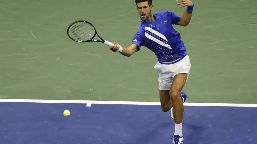 Djokovic, imparable, gana Struff, y se enfrentará a Carreño en octavos