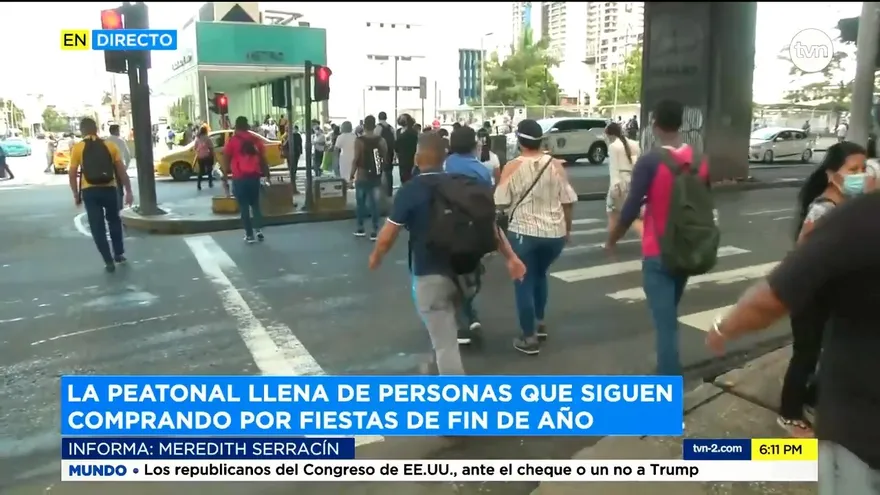 Sigue el movimiento comercial en la Avenida Peatonal