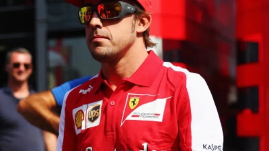 Alonso felicita a Sainz Jr. por su conquista en Renault 3.5