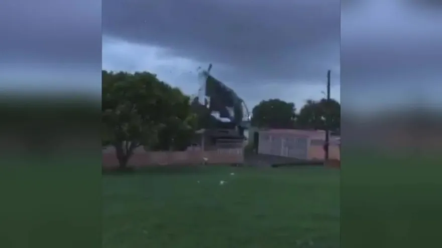Explican consecuencias de tornados y fuertes vientos