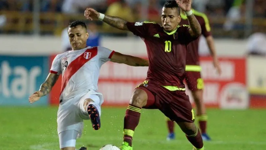 Perú salva empate ante Venezuela, pero el Mundial está cada vez más lejos.