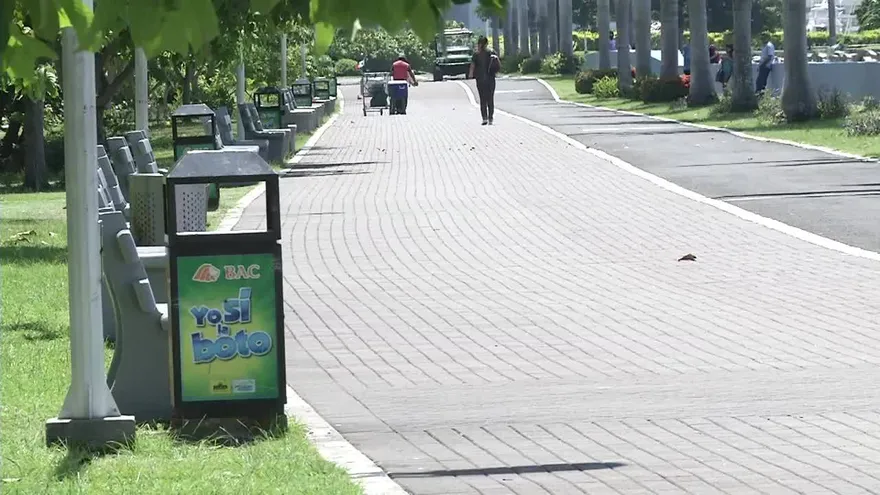 Denuncian falta de limpieza en la Cinta Costera