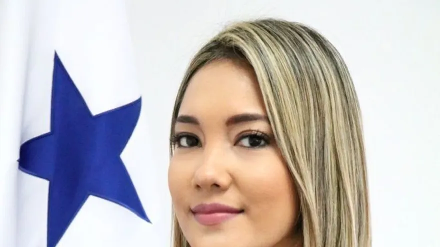 Clarissa Yaneth Martínez, defensora adujunta.