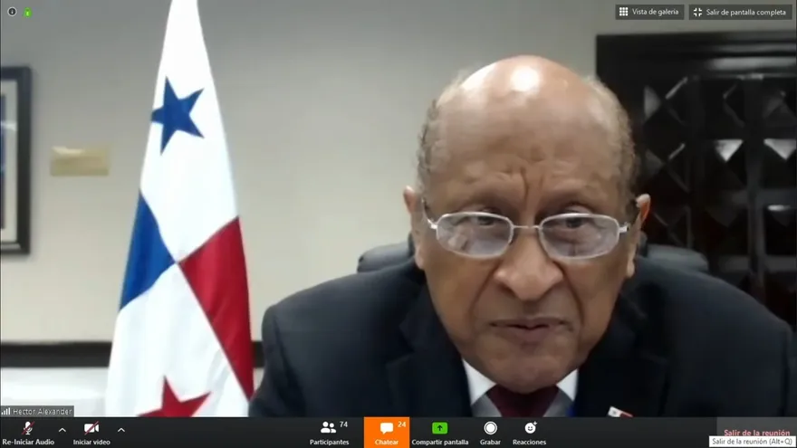 Ministro Alexander responde preguntas sobre estrategias financieras y económicas de Panamá