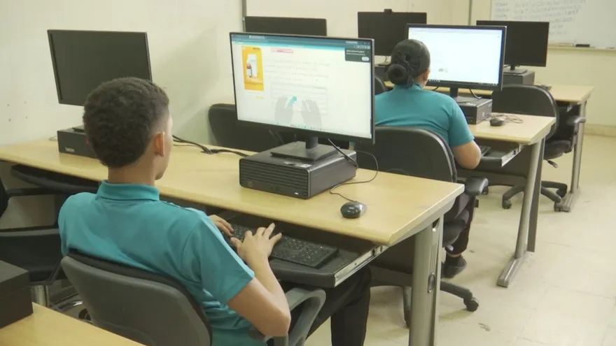 Cefoda abre nuevas oportunidades a jóvenes que desertaron de la escuela