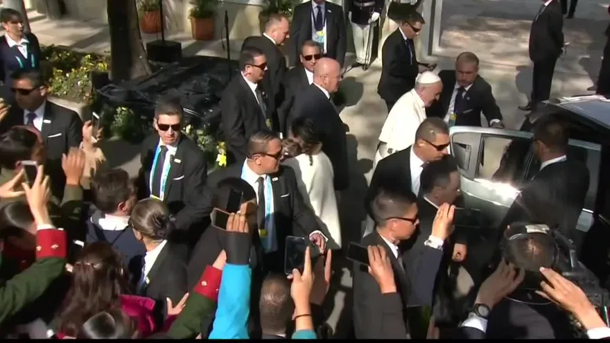 Francisco en su primer día en Colombia