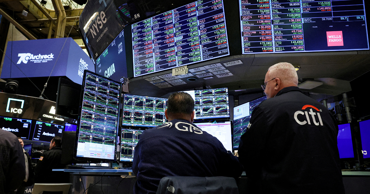 Wall Street cierra al alza por expectativas de desescalada entre EEUU y China